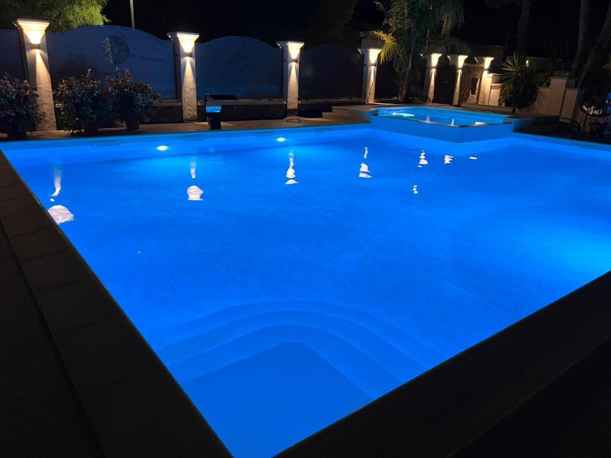 Villa Aquamarina Pavoncella Rossa Порто Пино Екстериор снимка