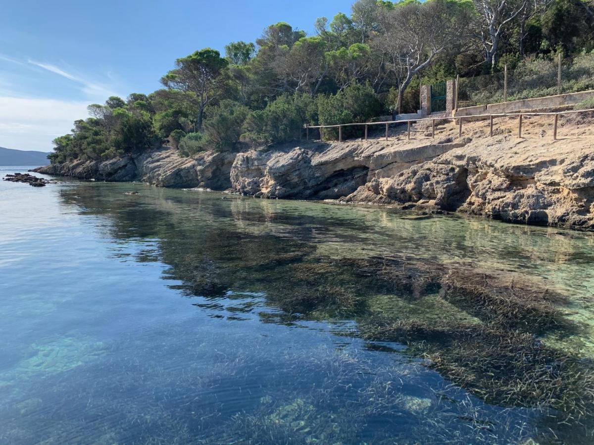 Villa Aquamarina Pavoncella Rossa Порто Пино Екстериор снимка
